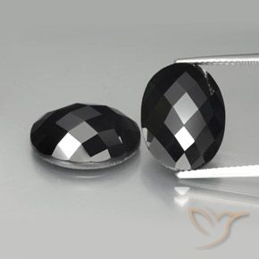 Gemme di Spinello Nero naturale da 20.90 ct, Ovale, Opaco