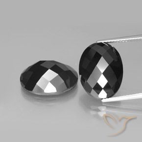 Gemme di Spinello Nero naturale da 22.49 ct, Ovale, Opaco