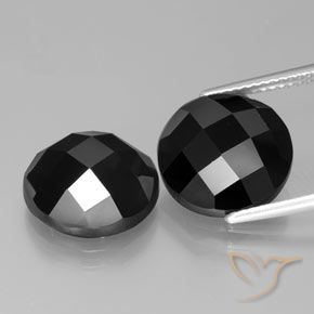 13.73ctw Naturale Nero Spinello, Rotondo, Opaco