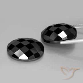 Gemme di Spinello Nero naturale da 21.70 ct, Ovale, Opaco