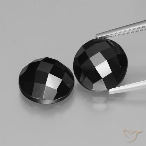 8.89ctw Naturale Nero Spinello, Rotondo, Opaco, Photo A