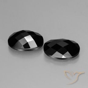 Gemme di Spinello Nero naturale da 11.54 ct, Ovale, Opaco