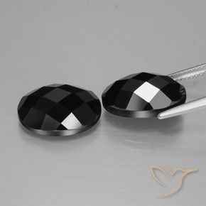 Gemme di Spinello Nero naturale da 14.11 ct, Ovale, Opaco