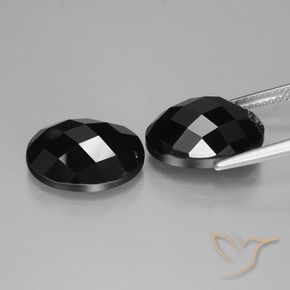 Gemme di Spinello Nero naturale da 15.28 ct, Ovale, Opaco