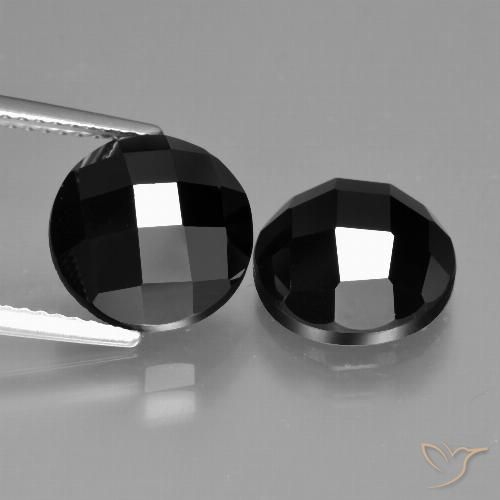 9.95ctw Naturale Nero Spinello, Rotondo, Opaco