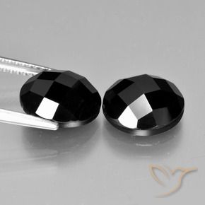 Gemme di Spinello Nero naturale da 7.94 ct, Rotondo, Opaco