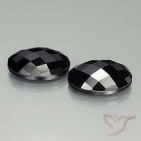 Gemme di Spinello Nero naturale da 26.13 ct, Ovale, Opaco