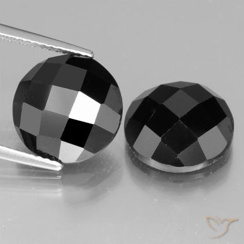 13.54ctw Naturale Nero Spinello, Rotondo, Opaco