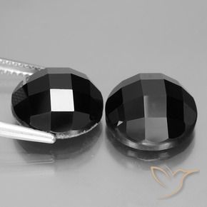 Gemme di Spinello Nero naturale da 15.27 ct, Rotondo, Opaco