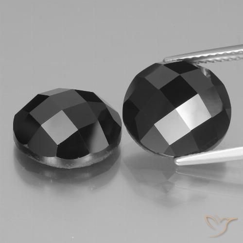 14.23ctw Naturale Nero Spinello, Rotondo, Opaco