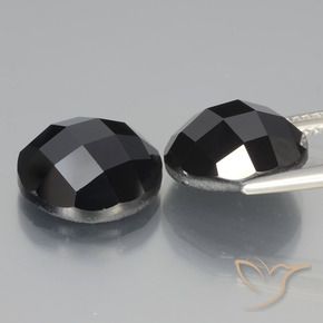Gemme di Spinello Nero naturale da 14.23 ct, Rotondo, Opaco