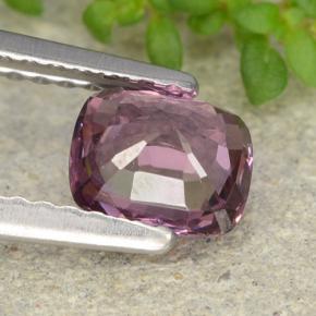 Spinello Viola medio naturale da 0.83 ct, Taglio a cuscino, VVS