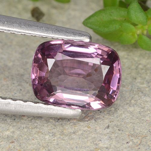 1.21ct Naturale Viola medio-scuro Spinello, Cuscino, VVS-VS