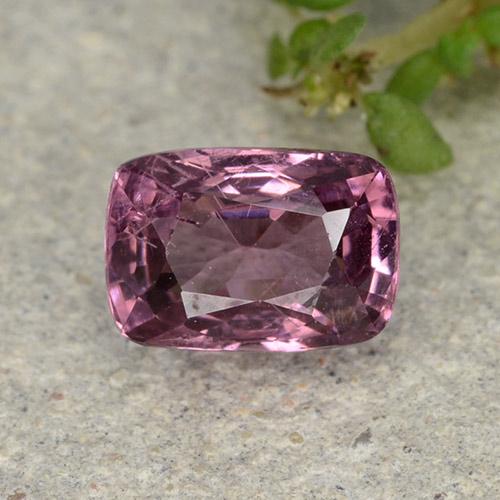 Spinello naturale porpora da 1,04 ct, taglio a cuscino, VS