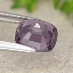 Spinello Viola uva chiaro naturale da 1.34 ct, Cuscino, VVS
