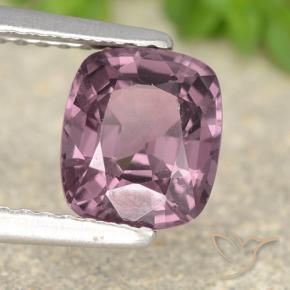 Spinello naturale porpora da 1,61 ct, taglio a cuscino, VS