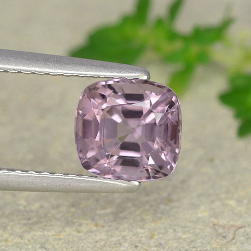 1.56ct Naturale Viola grigiastro chiaro Spinello, Cuscino, VVS