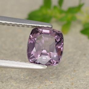 Spinello Viola d'uva naturale da 1.46 ct, Taglio a cuscino, VVS