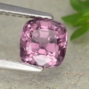 Spinello Viola medio-scuro naturale da 1.33 ct, Cuscino, VVS