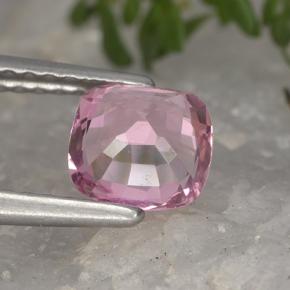 Spinello Magenta chiaro naturale da 0.97 ct, Taglio a cuscino, VVS