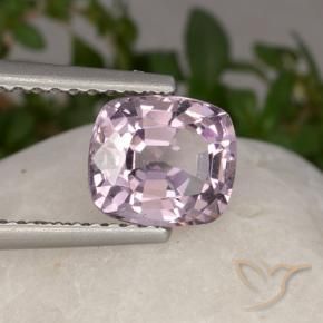 Spinello Viola rosato molto chiaro naturale da 1.42 ct, Cuscino, VVS