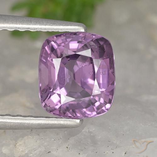 Spinello Viola chiaro naturale da 1.25 ct, Cuscino, VVS-VS