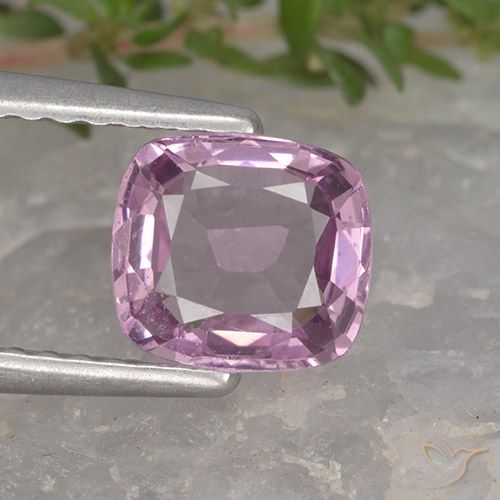 1.07ct Naturale lavanda profonda Spinello, Cuscino, VVS