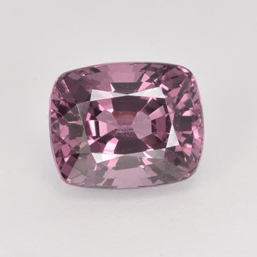 Spinello Boysenberry naturale da 1.77 ct, Taglio a cuscino, VVS-VS