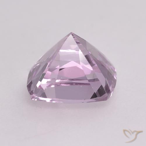 Spinello Viola molto chiaro naturale da 1.53 ct, Cuscino, VS