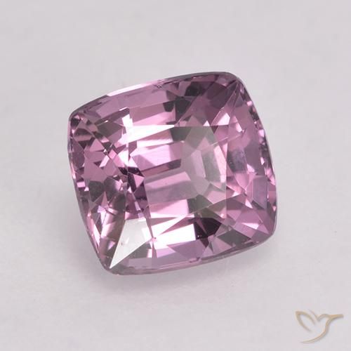Spinello sanguinamento naturale da 1.48 ct, Cuscino, VVS