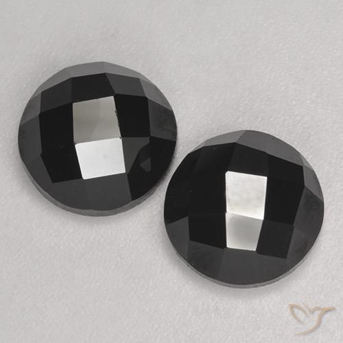 7.84ctw Naturale Nero Spinello, Rotondo, Opaco