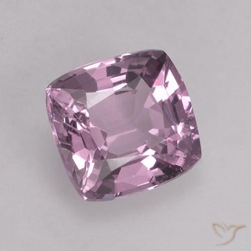 Spinello Viola grigiastro chiaro naturale da 1.51 ct, Cuscino, VS