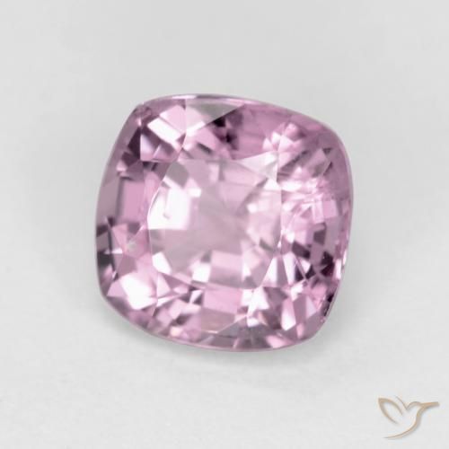 Spinello Viola medio-chiaro naturale da 1.30 ct, Cuscino, VS