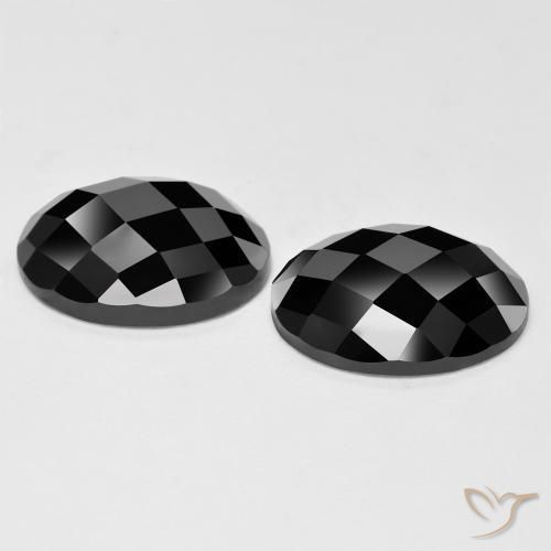 Gemme di Spinello Nero naturale da 22.77 ct, Ovale, Opaco
