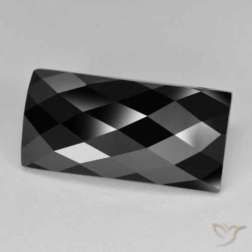 Spinello Nero naturale da 13.35 ct, Taglio a baguette, Opaco