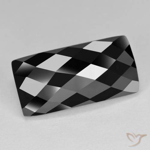 Spinello Nero naturale da 14.01 ct, Taglio a baguette, Opaco