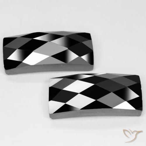Gemme di Spinello Nero naturale da 25.49 ct, Taglio a baguette, Opaco