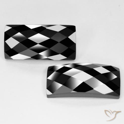 Gemme di Spinello Nero naturale da 25.66 ct, Taglio a baguette, Opaco