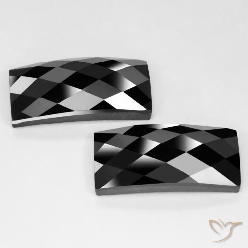 25.41ctw Naturale Nero Spinello, Taglio a baguette, Opaco