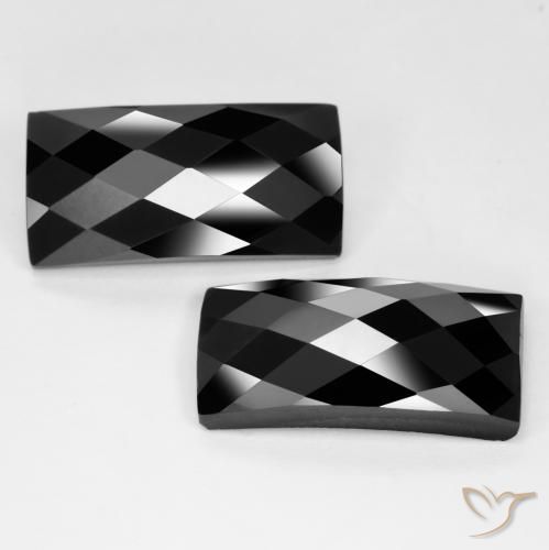 26.57ctw Naturale Nero Spinello, Taglio a baguette, Opaco