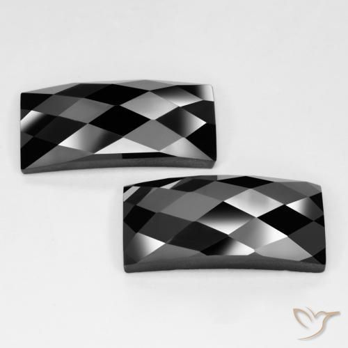 Gemme di Spinello Nero naturale da 25.09 ct, Taglio a baguette, Opaco