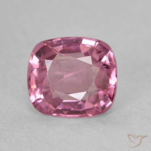 0.66ct Naturale Viola scuro Spinello, Cuscino, VVS-VS