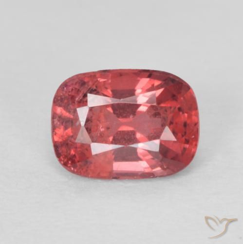 Spinello naturale rosso da 0,63 ct, taglio a cuscino, VS