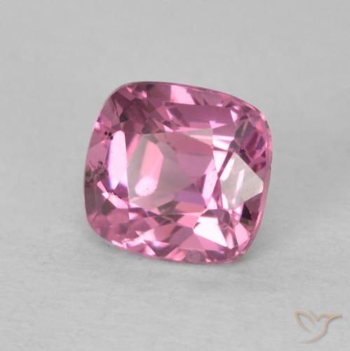 Spinello Boysenberry naturale da 0.63 ct, Cuscino, VS