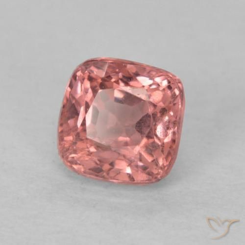 Spinello Rosa medio naturale da 0.65 ct, Cuscino, VS