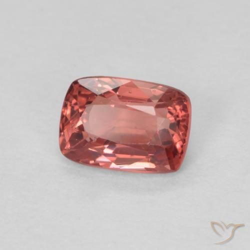 Spinello Rosa rossastra naturale da 0.56 ct, Cuscino, VS