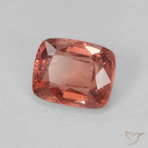 Spinello Rosa rossastra naturale da 0.67 ct, Cuscino, VS