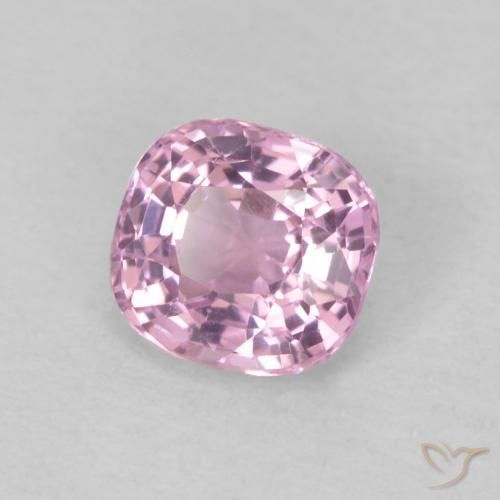 Spinello Viola chiaro naturale da 0.49 ct, Cuscino, VVS