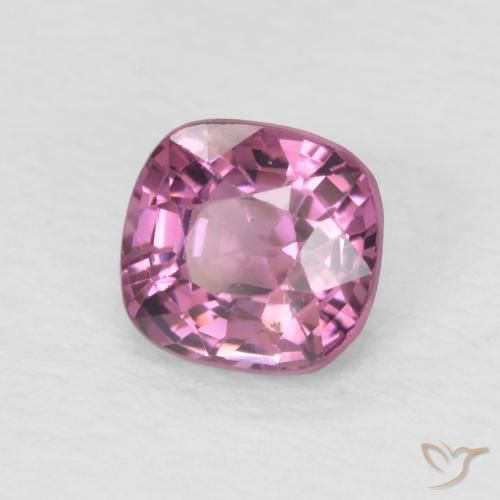 Spinello Viola medio naturale da 0.68 ct, Cuscino, VVS-VS