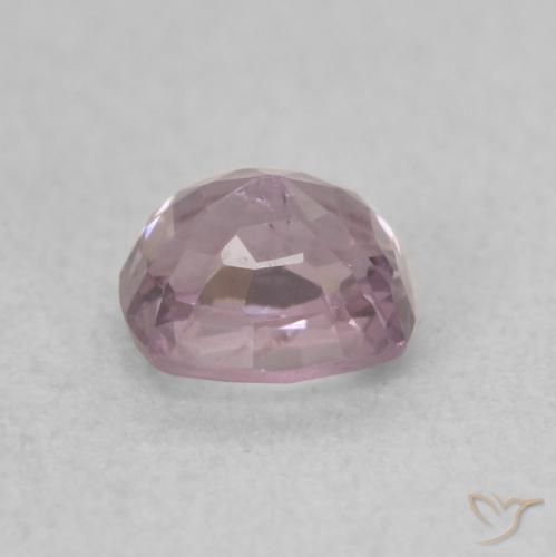Spinello Viola chiaro naturale da 0.56 ct, Cuscino, VVS
